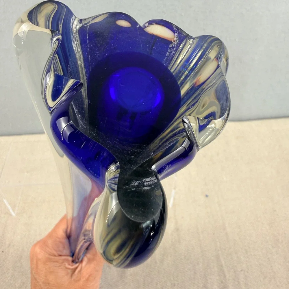 Vintage Cobalt Blue Sommerso Glass Bud Vase Pulled Petal 16
